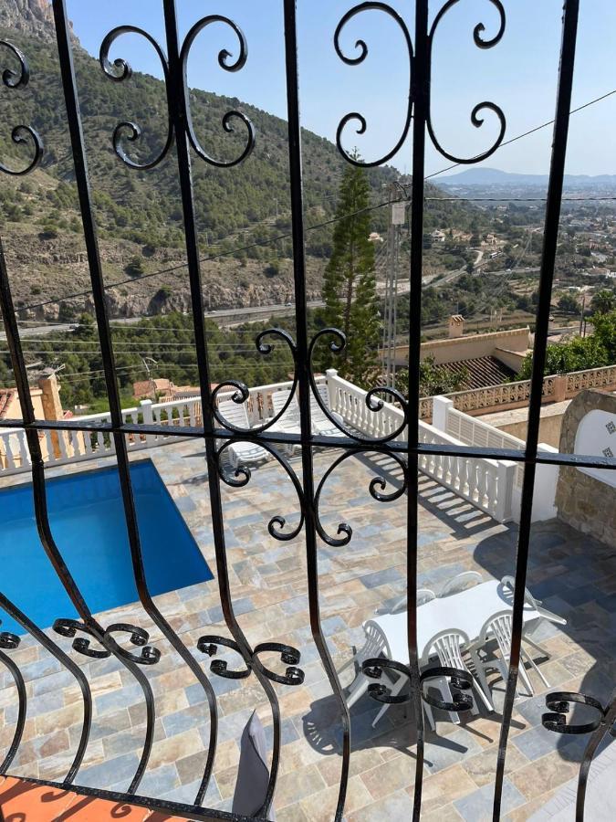 Maryvilla Zohra Calp Dış mekan fotoğraf