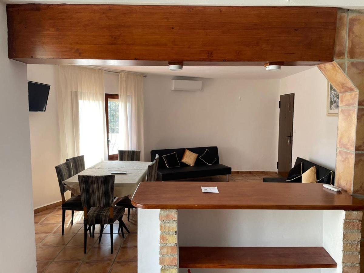 Maryvilla Zohra Calp Dış mekan fotoğraf