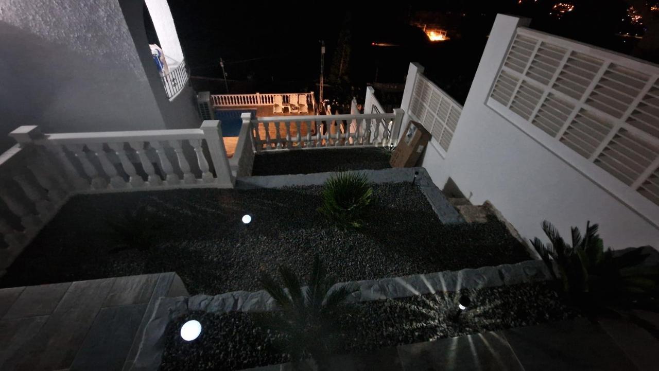 Maryvilla Zohra Calp Dış mekan fotoğraf
